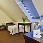 Hotel Victoria 3*