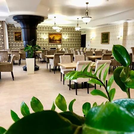 מלון Victoria 3*