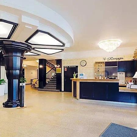 Hotell Victoria Bolszewo