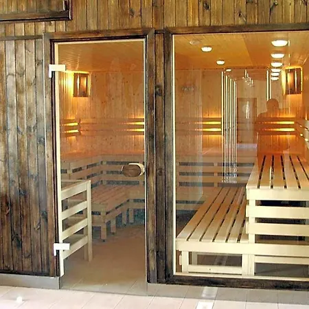 Victoria Hotell 3*